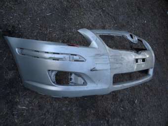 TOYOTA AVENSIS-PREDNY NARAZNIK - 2