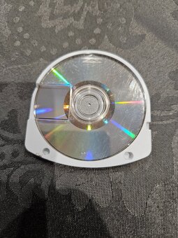 Ratchet and Clank Size Matters PSP - 2