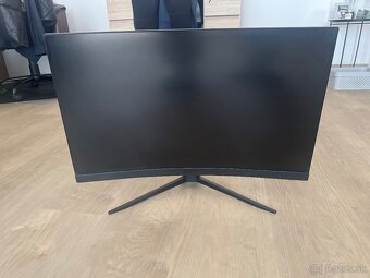 MSI 24” - 2