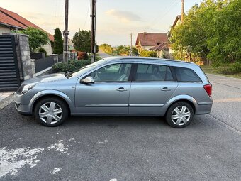 Opel Astra Combi - 2