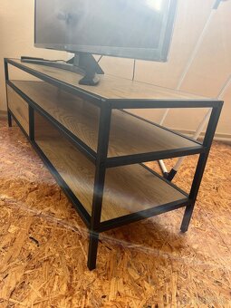 stôl pod TV - 2