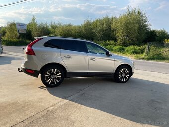 VOLVO XC60 D4 AWD 4x4 Diesel - 2
