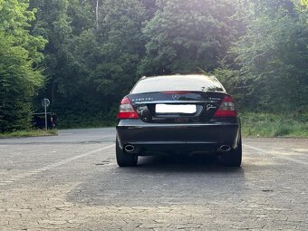 Predám Mercedes benz E 211 - 2