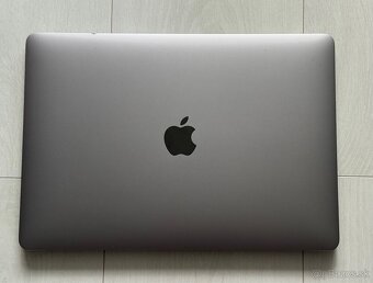 Apple Macbook Air 13” 2018 na opravu/diely - 2