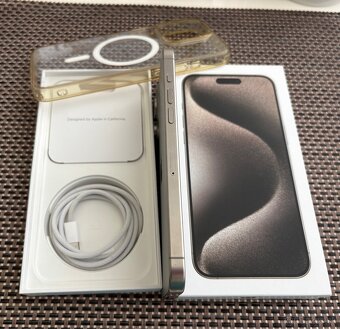 IPhone 15 Pro Max 256GB Natural Titanium - 2