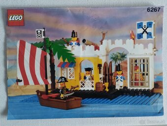 LEGO Pirates 6267 Lagoon Lock-Up - 2