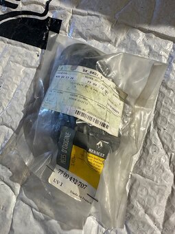 ND renault dacia - 2