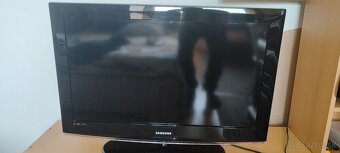 Samsung 32"( 81cm) - 2