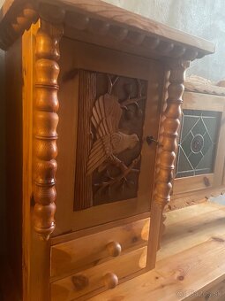 Poľovnícky príborník z masívu s rezbou tetrova - 2