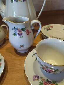 Taniere, porcelán - 2