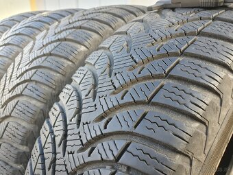 185/60R15 Michelin Alpin A4 - 2
