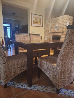 Jedálenský stôl so stoličkami - 2