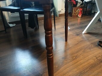 Jedálenský stôl - 2