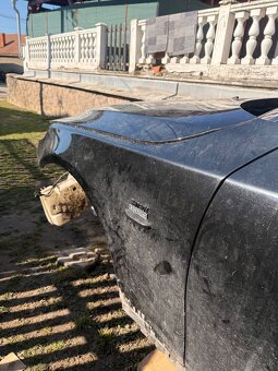 Bmw e61 kapota,dvere - 2