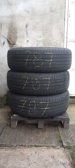 Celorocne pneu 265/60 r20 Dunlop - 2