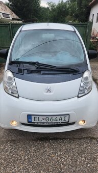 Predám Peugeot Ion - 2
