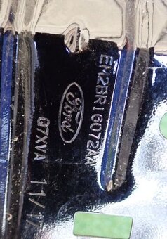 ford galaxy blatník 2015+ - 2