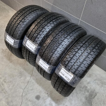 Dodávkové pneu 215/65 R15C BRIDGESTONE DOT 1118 - 2