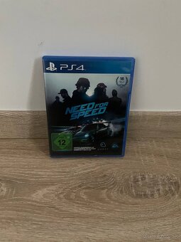 PlayStation 4 Pro 1 TB and sell games - 2