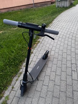 Predám elektrickú kolobežku Segway Ninebot - 2