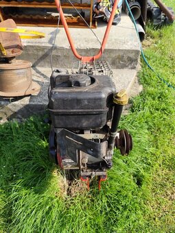 Predám malotraktor - 2