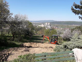 Ponúkame zemné a výkopové práce Kubota , Avant , Dumper - 2