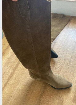 Semišové čižmy Gino Rossi cowboy štýl v.40 - 2