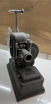 Starožitná premietačka Meopta ATAS KD5A 1950 - top stav - 2