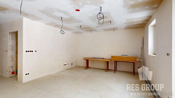 Na predaj, rodinný dom, Lopušné Pažite - 2