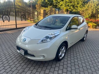 Nissan LEAF Tecna Elektro 80kw, rok 6/2013, biela perleť - 2