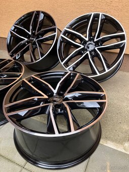 Audi R21 4M0601025S - 2