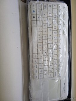 smart klávesnica k TV PC - 2