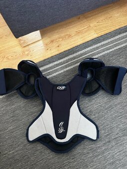 Hokejová výstroj - 2