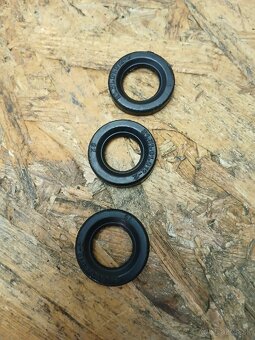 Babetta stella prachovka kolesa - 2