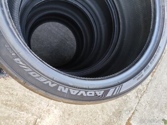Advan Neova AD09 255/35 R19 - 2