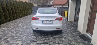 Predám Tesla model 3 long range 4x4 SoH 91% - 2