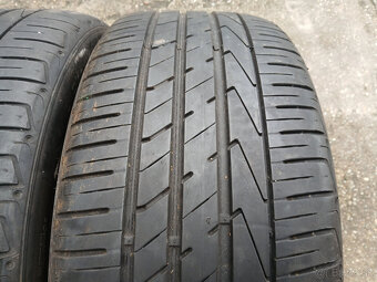 235/50 R19 -letné Hankook - 2