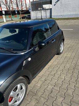 Predám zachovali Mini Cooper ONE - 2