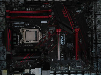 I7 9700k + MSI b360 gaming plus - 2