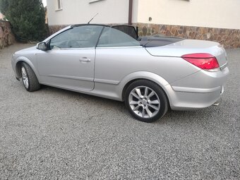 Opel Astra cabrio 1.8 benzin rv,2008 TOP STAV 146 700 tis.km - 2