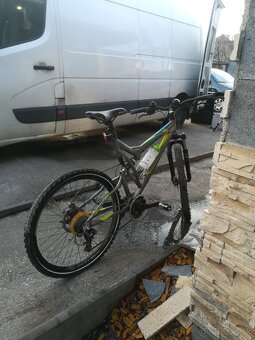 Celoodpružený horský bicykel - 2