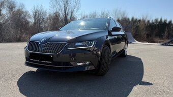 Škoda Superb Combi 2.0 TSI 4x4 Style DSG - 2
