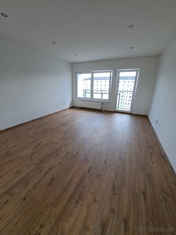 Prenájom bytu 3,5 izbový - 2