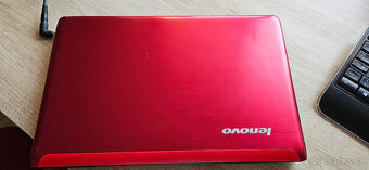 Lenovo ideapad Z570 - zanovny alebo na diely - 2