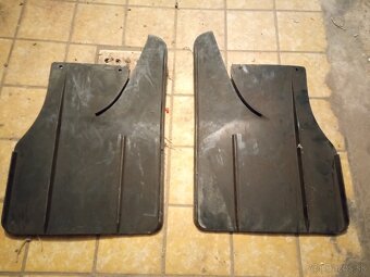 ZÁSTĚRKY BMW E21 E12 RETRO MUD FLAPS - 2
