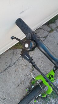 odlahceny detsky bicykel FROG 16", podobne ako WOOM - 2