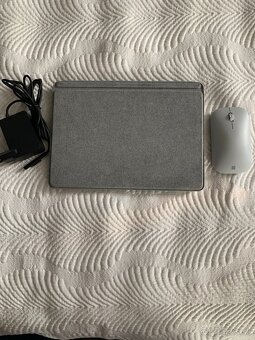 MICROSOFT Surface GO 2 - 2