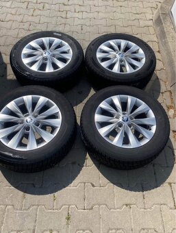 Kolesá Škoda R16 5x112 215/60 - 2