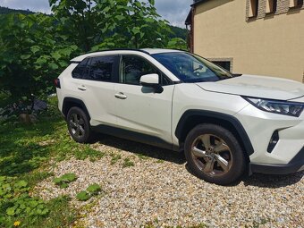 Toyota Rav4 Comfort style, 2019 (4x4) benzín + manuál - 2