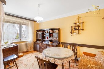 ZNÍŽENÁ CENA Na predaj 4 izbový rodinný dom v tichej časti - 2